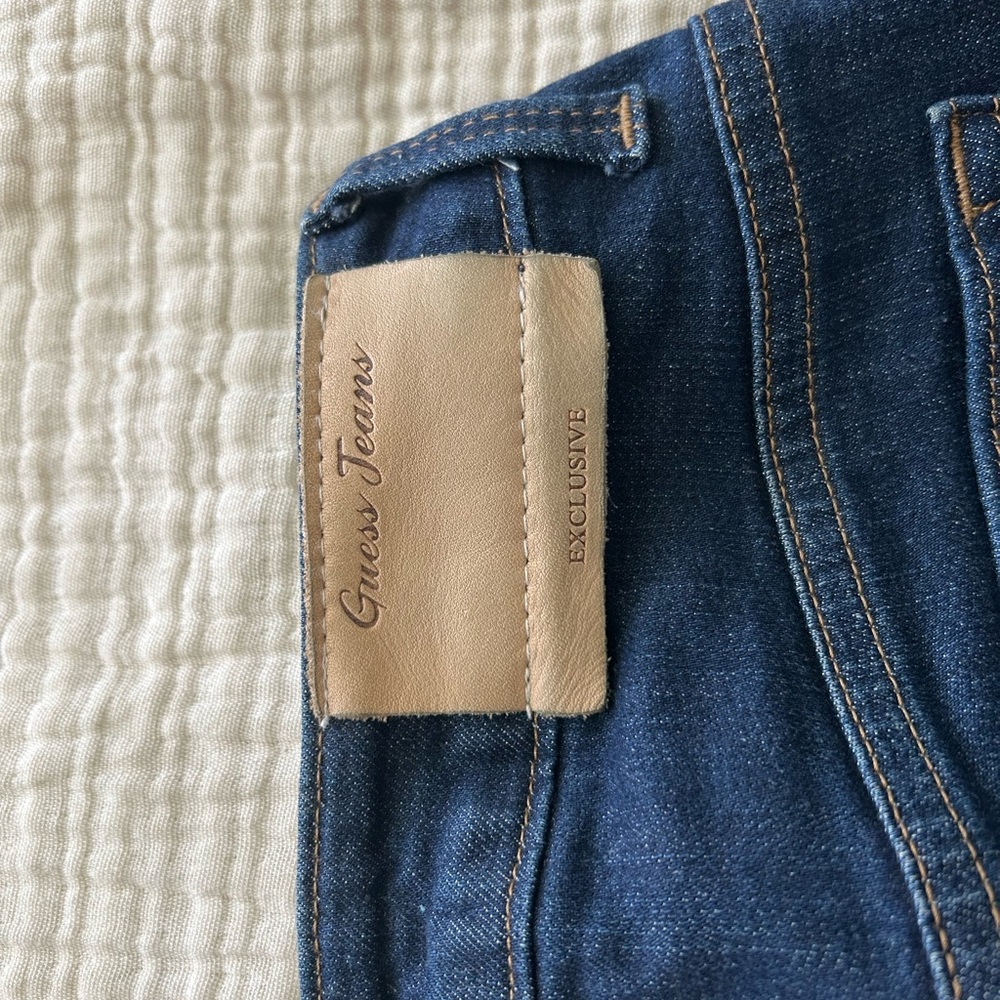 Guess Jeans, size 24 - Picture 3 of 4
